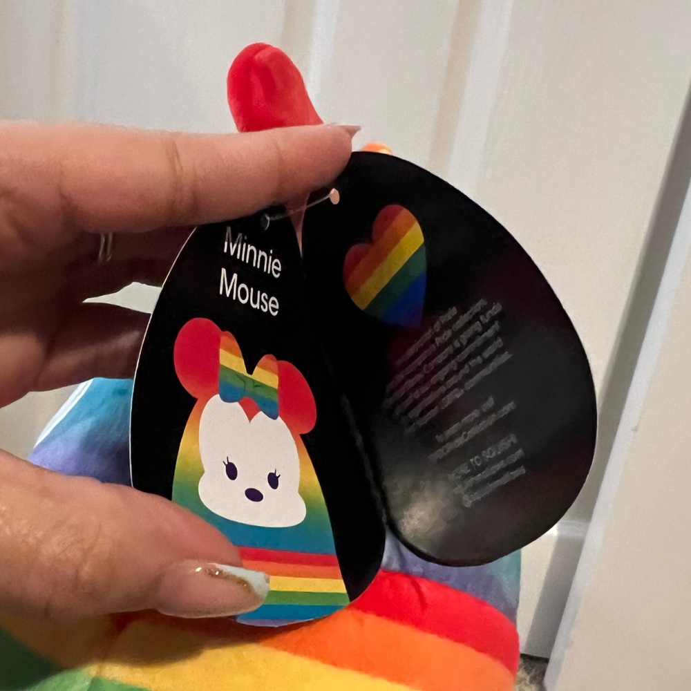 πβ Squishmallow - Disney x Pride Collection - 8β Minnie - Picture 5 of 5
